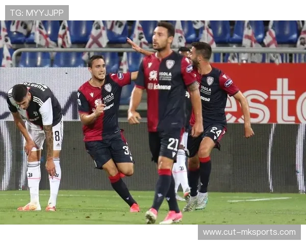 热那亚定位球战术奏效，精准传球策动多次威胁进攻